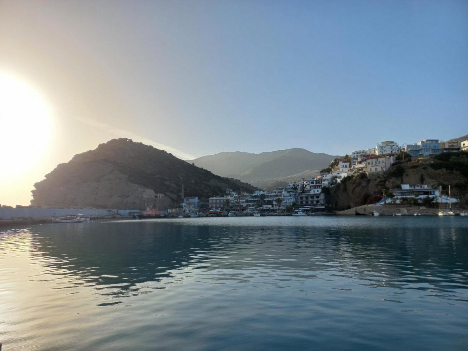 Apartamento Happy Days Agia Galini Exterior foto